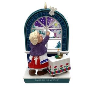Hallmark 1993 “Look for the Wonder” Christmas Ornament